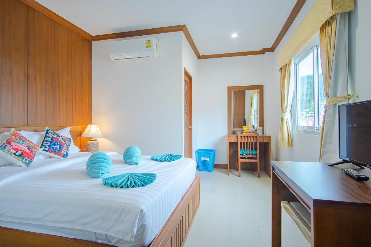 Pipikuku Hotel&Restaurant Patong Bagian luar foto